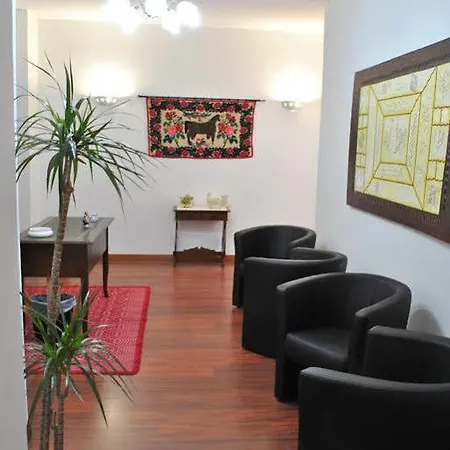 Lewisrooms Domo 2* Cagliari